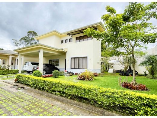 公寓楼  Curridabat, Provincia de San José