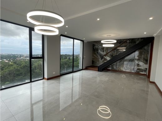 Penthouse w Curridabat, Provincia de San José