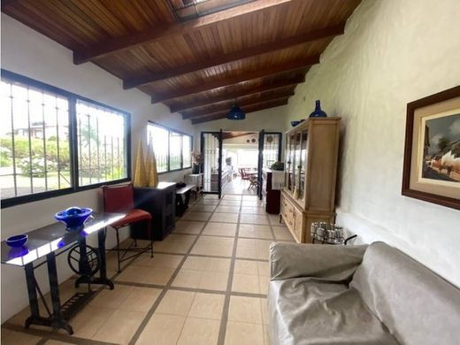 ‏בתי יוקרה ב  סן חוזה, Cantón de San José