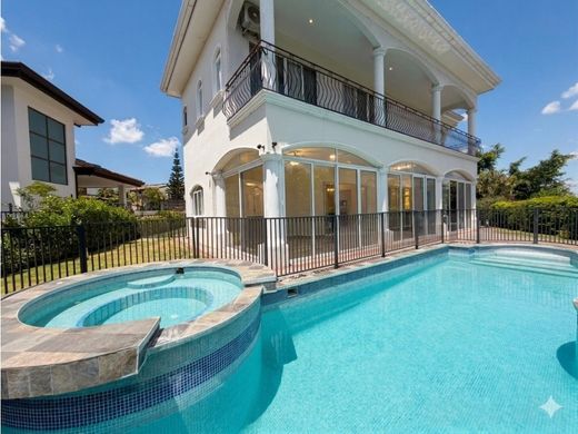 Элитный дом, Santa Ana, Provincia de San José