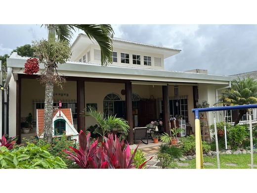 Элитный дом, Santa Ana, Provincia de San José