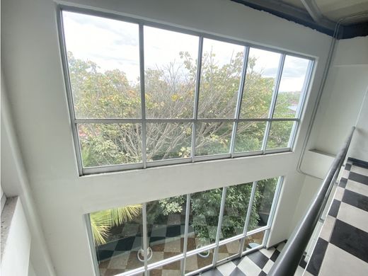 사무실 / Escazú, Provincia de San José