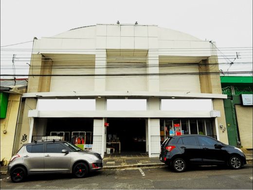 Edificio en Cartago, Cantón de Cartago
