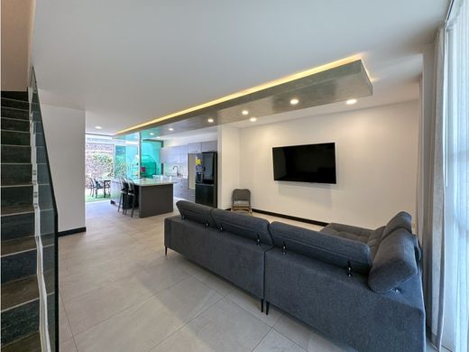 Apartment in Escazú, Provincia de San José