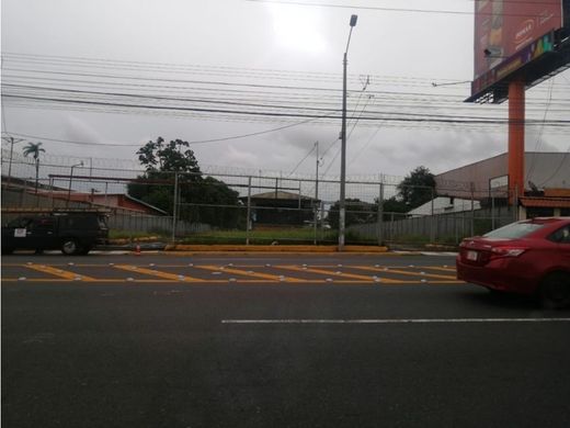 Участок, Curridabat, Provincia de San José