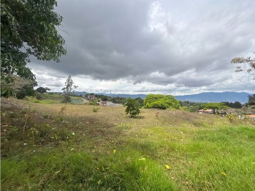 Terreno en Guadalupe, Goicoechea