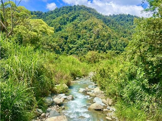 Terreno en Paraíso, Provincia de Cartago