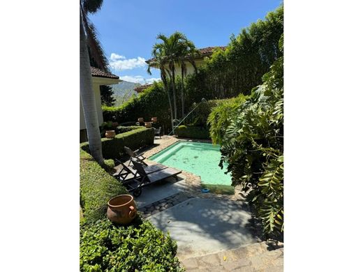 Maison de luxe à Santa Ana, Provincia de San José