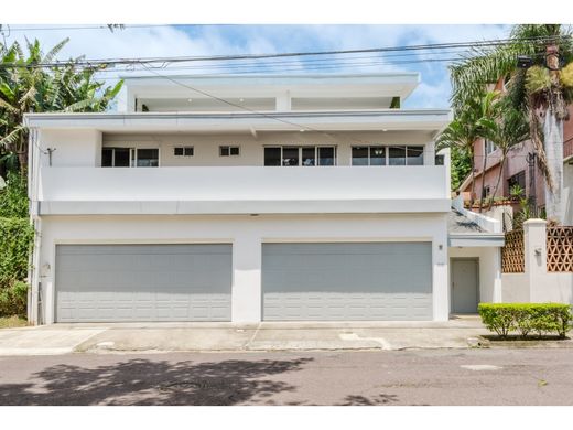 Luxe woning in Belén, Carrillo