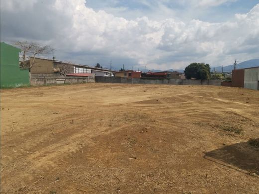 Grond in Isla, Provincia de San José