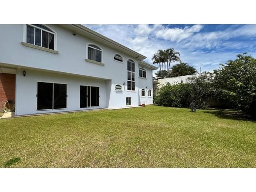 Luxe woning in Escazú, Provincia de San José