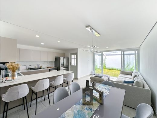 Casa de luxo - Escazú, Provincia de San José