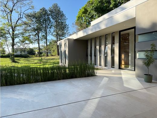 Luxury home in Guácima, Cantón de Alajuela