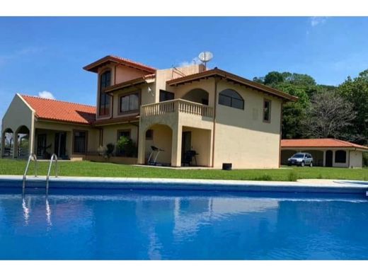 Boerderij in Atenas, Provincia de Alajuela