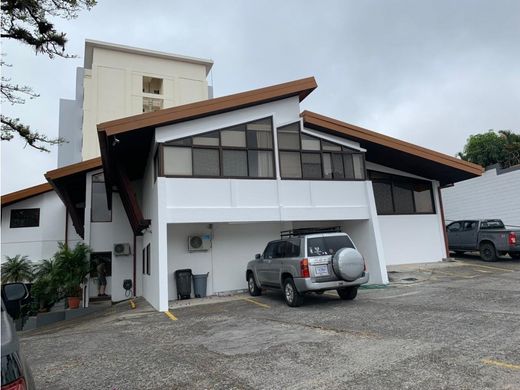 Kamienica w San José, Cantón de San José