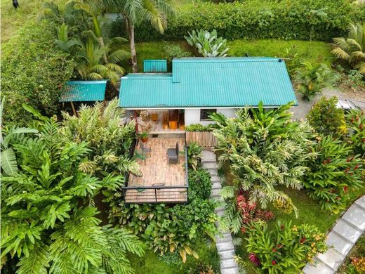 Piso / Apartamento en San Ramón, Provincia de Alajuela