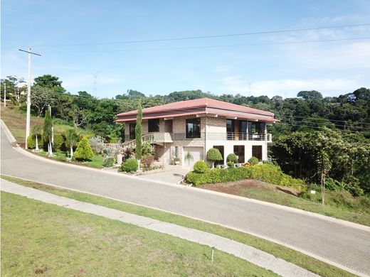 Luxe woning in Naranjo, Provincia de Alajuela