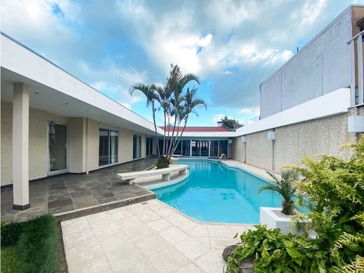 Luxus-Haus in San José, Cantón de San José