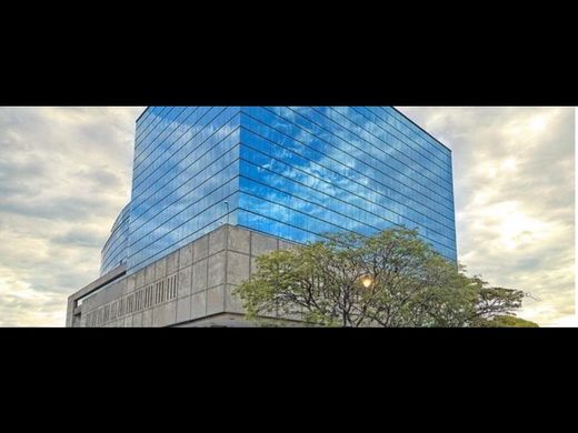 사무실 / Colón, Mora