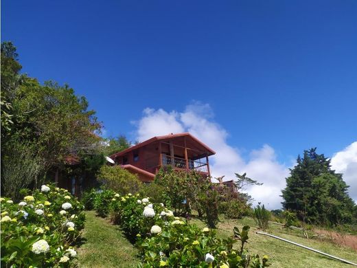 Casa de campo - Poás, Provincia de Alajuela