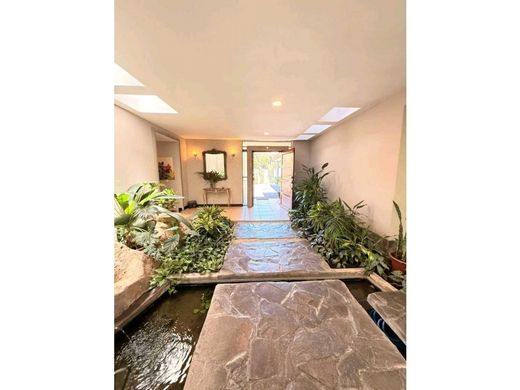 Luxury home in La Garita, Cantón de Alajuela