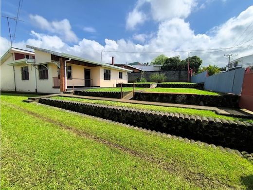 Terreno en Santo Domingo, Provincia de Heredia