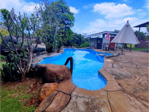 Casa rural / Casa de pueblo en San Mateo, Provincia de Alajuela