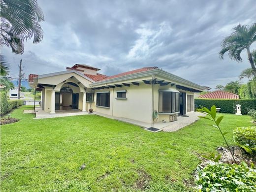 Casa di lusso a Santa Ana, Provincia de San José