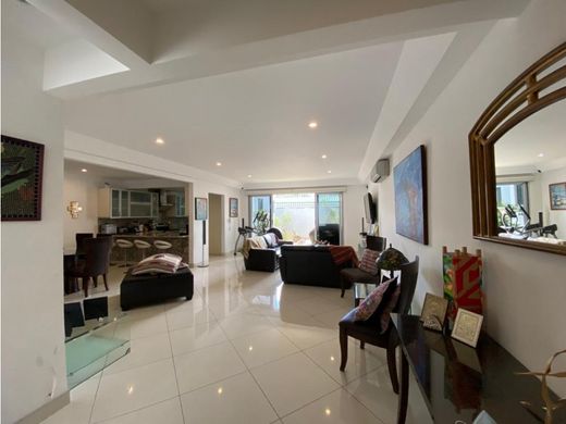 Casa de lujo en Escazú, Provincia de San José