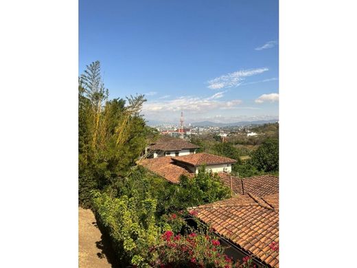 Casa di lusso a Santa Ana, Provincia de San José