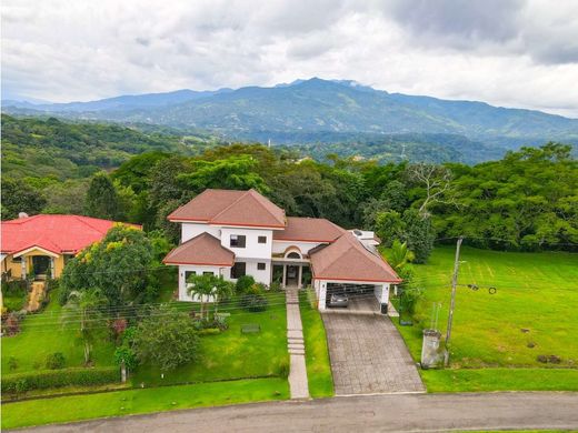 Residential complexes in Guácima, Cantón de Alajuela