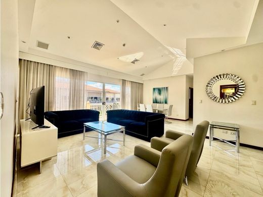 아파트 / Escazú, Provincia de San José