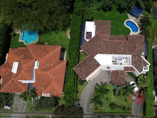 Luksusowy dom w Santa Ana, Provincia de San José