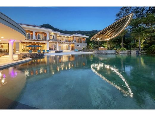 Casa de lujo en Santa Ana, Provincia de San José