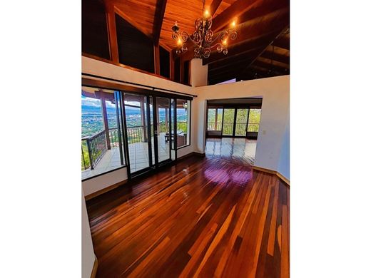 Luxus-Haus in Escazú, Provincia de San José