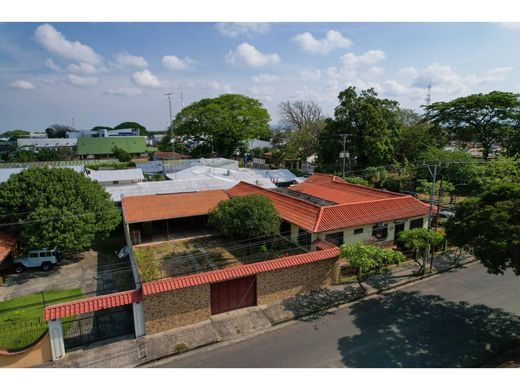 Liberia, Provincia de Guanacasteの高級住宅