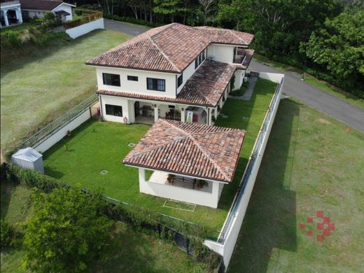 Maison de luxe à Santa Ana, Provincia de San José