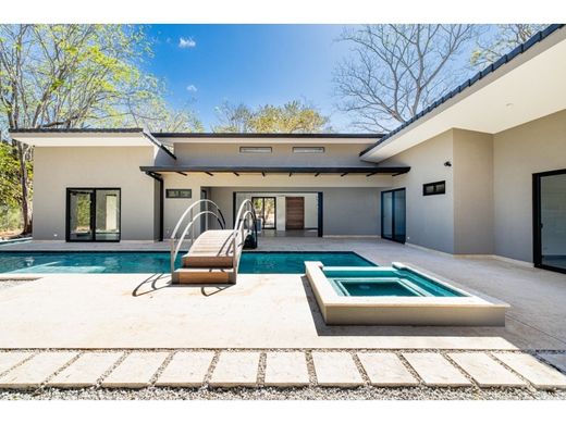 منزل ﻓﻲ Potrero, Santa Cruz