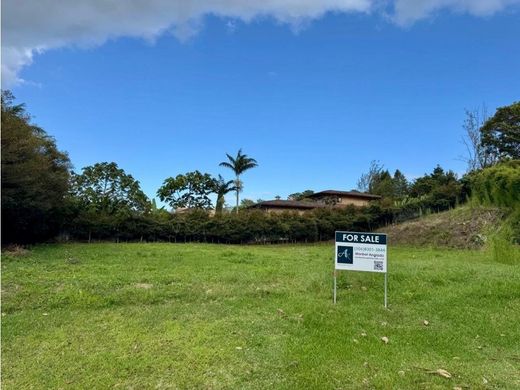 Участок, Curridabat, Provincia de San José