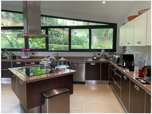 Maison de luxe à Santa Ana, Provincia de San José
