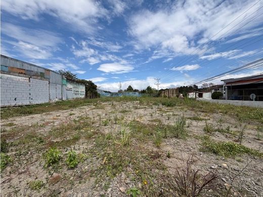 Terreno en Curridabat, Provincia de San José