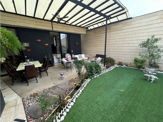 Casa di lusso a Santa Ana, Provincia de San José