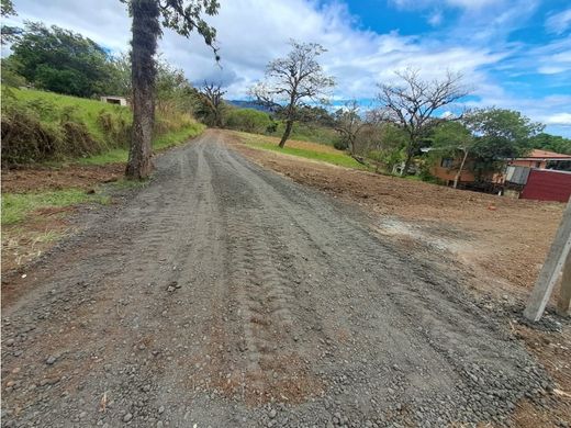 Land in Santa Ana, Provincia de San José