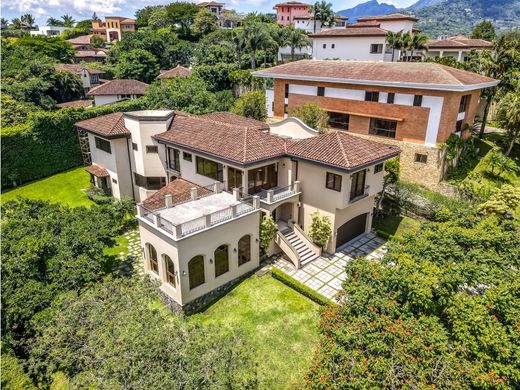 Casa de lujo en Santa Ana, Provincia de San José