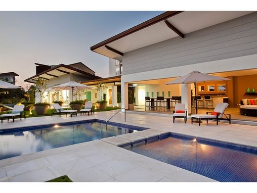 Квартира, Escazú, Provincia de San José