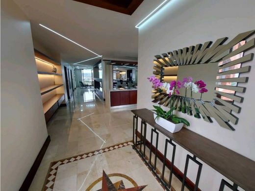 Apartment in Escazú, Provincia de San José
