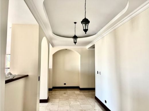 Residential complexes in Escazú, Provincia de San José