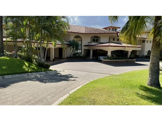 Maison de luxe à Santa Ana, Provincia de San José