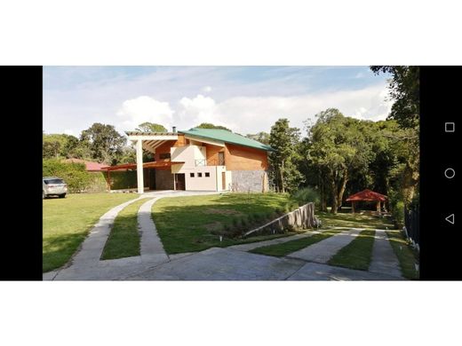 ‏בתי יוקרה ב  San Rafael, Provincia de Heredia