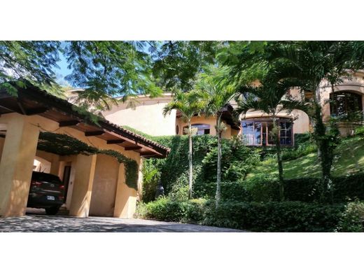 Casa di lusso a Santa Ana, Provincia de San José